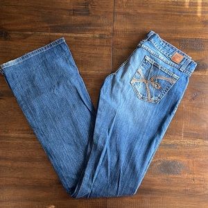 BKE denim. Star stretch. Women’s size 30 X 37.5.